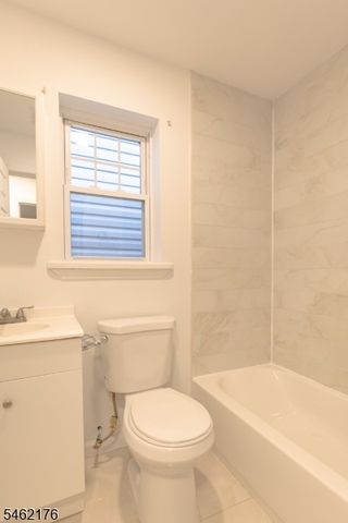 242 Graham Ave, Paterson City, NJ 07501