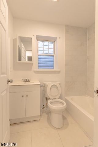242 Graham Ave, Paterson City, NJ 07501