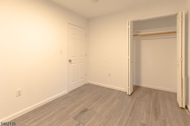 242 Graham Ave, Paterson City, NJ 07501