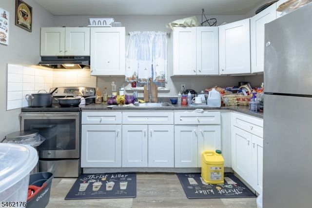 242 Graham Ave, Paterson City, NJ 07501