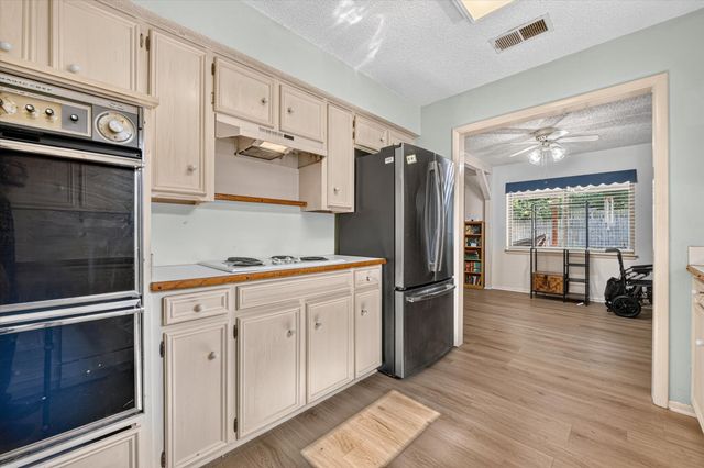 7312 Vanessa Drive, Fort Worth, TX 76112