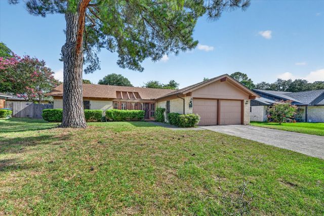 7312 Vanessa Drive, Fort Worth, TX 76112
