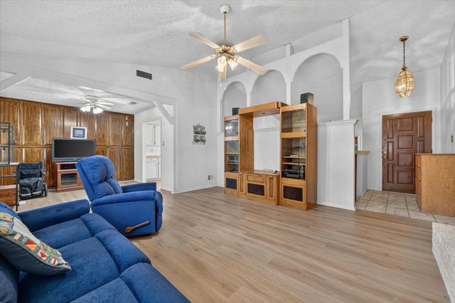7312 Vanessa Drive, Fort Worth, TX 76112