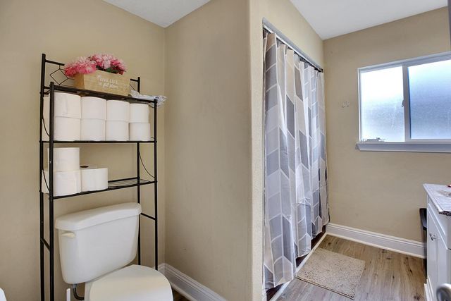 4305 38th St, Sacramento, CA 95820