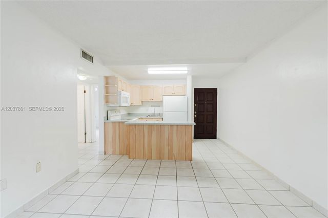 747 NW 13th Avenue 3, Miami, FL 33125