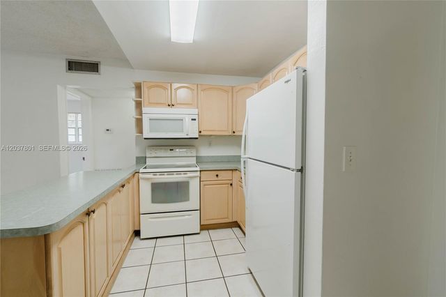 747 NW 13th Avenue 3, Miami, FL 33125