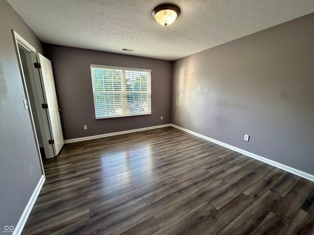 12102 Raiders Boulevard, Fishers, IN 46037