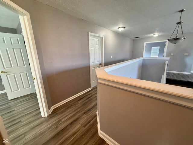 12102 Raiders Boulevard, Fishers, IN 46037