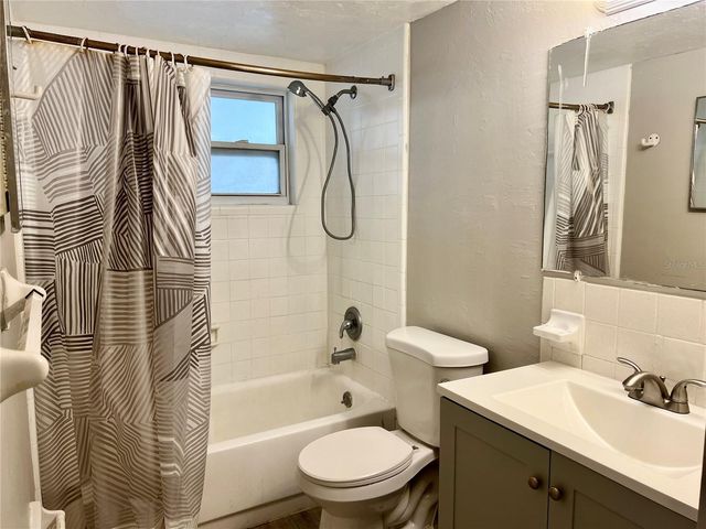11705 3RD STREET E 8, Treasure Island, FL 33706