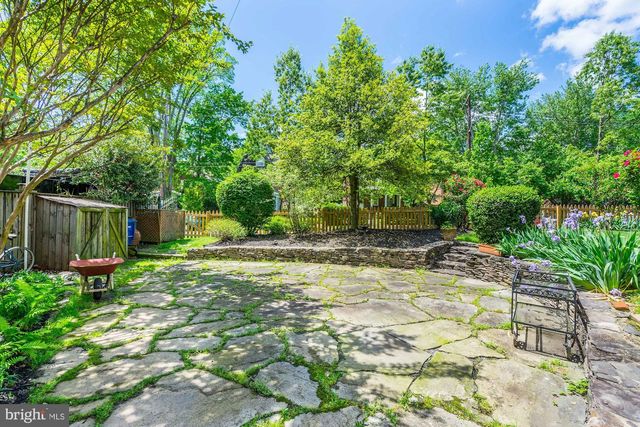 4350 RIVER RD NW, Washington, DC 20016