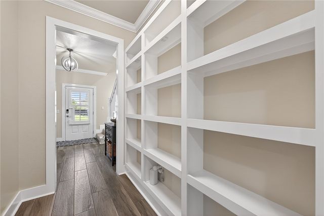 805 Hampstead Heath, Cave Springs, AR 72718