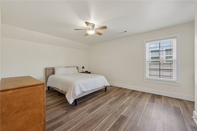 805 Hampstead Heath, Cave Springs, AR 72718