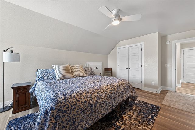 805 Hampstead Heath, Cave Springs, AR 72718