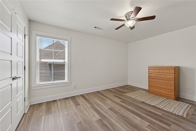 805 Hampstead Heath, Cave Springs, AR 72718