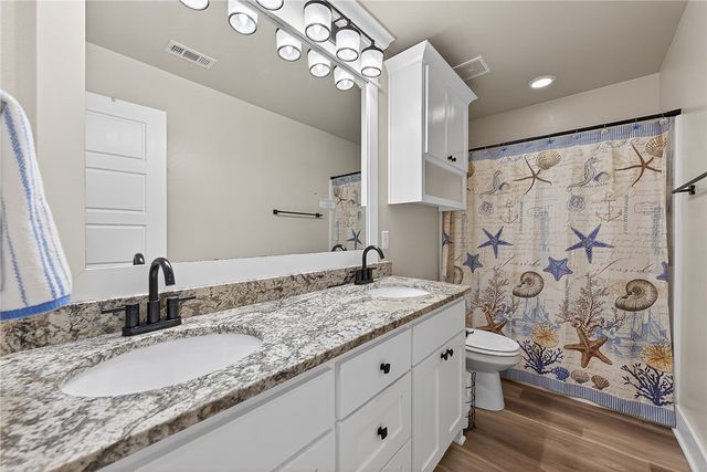805 Hampstead Heath, Cave Springs, AR 72718