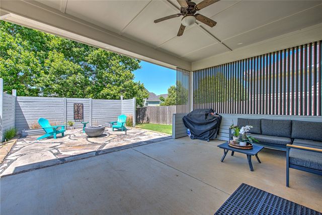 805 Hampstead Heath, Cave Springs, AR 72718