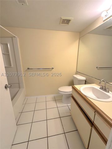 3287 Coral Lake Dr 3287, Coral Springs, FL 33065