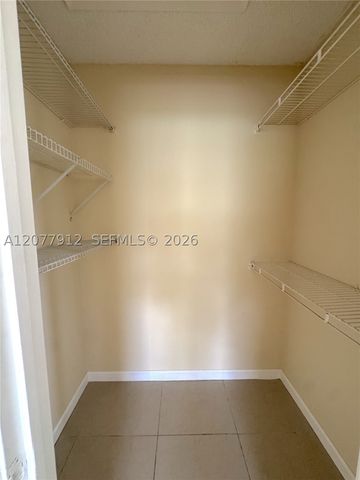 3287 Coral Lake Dr 3287, Coral Springs, FL 33065