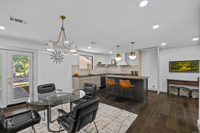 300 W High St, Sheridan, AR 72150