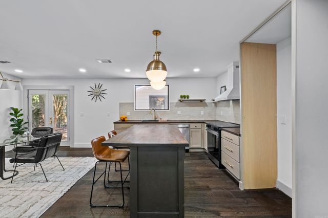 300 W High St, Sheridan, AR 72150