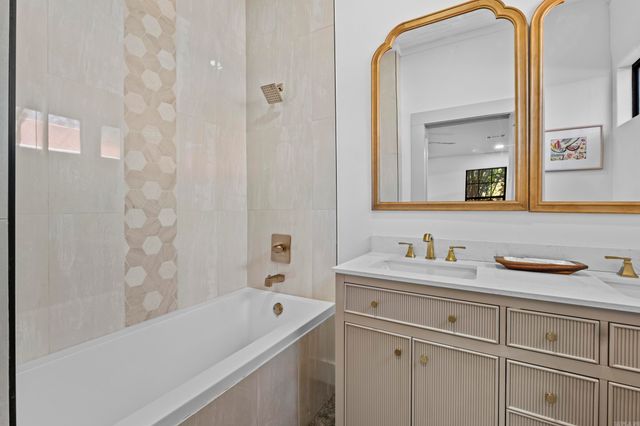 300 W High St, Sheridan, AR 72150