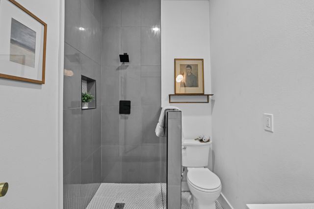 300 W High St, Sheridan, AR 72150