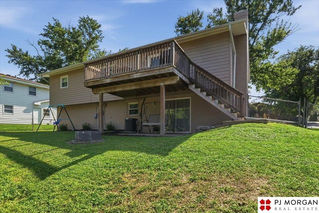 5011 N 114 Street, Omaha, NE 68164