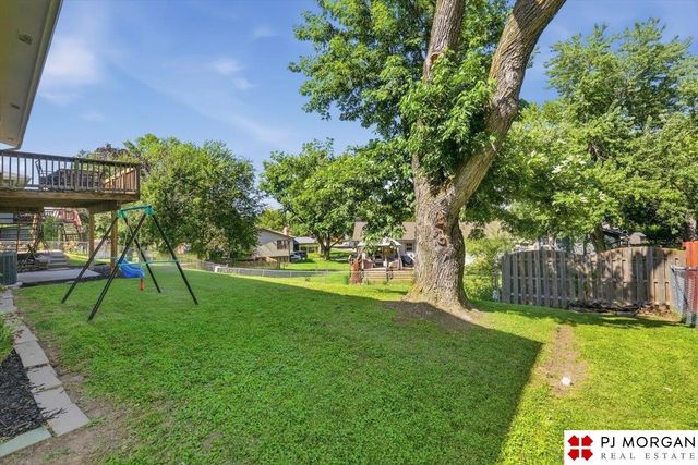 5011 N 114 Street, Omaha, NE 68164