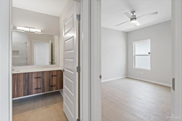 2901 W Driftwood Street 1, Edinburg, TX 78541