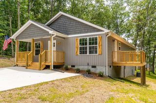 2984 Rebecca Circle, Rocky Face, GA 30740