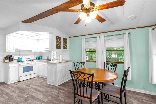 177 Windward, Lakemoor, IL 60051
