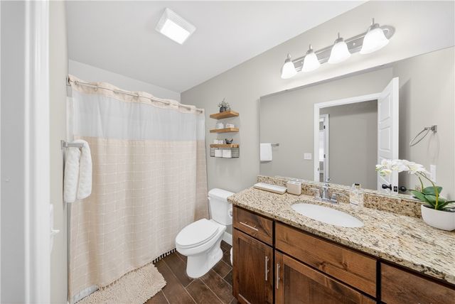 6110 Ettie May Street, Bentonville, AR 72713