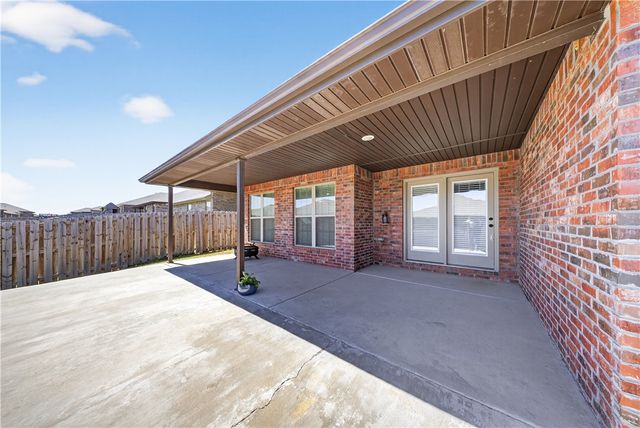 6110 Ettie May Street, Bentonville, AR 72713