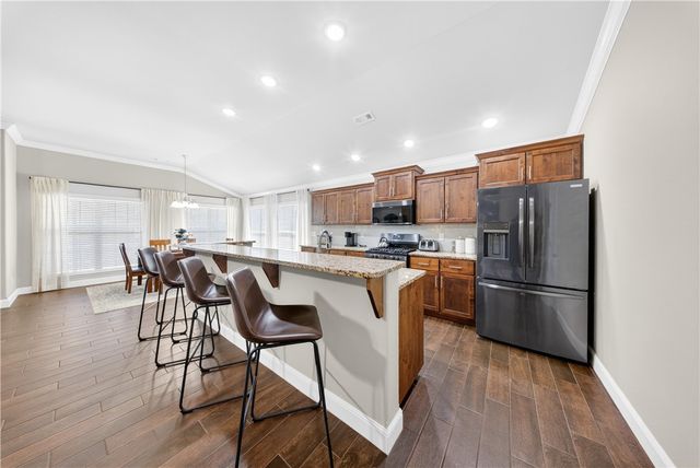 6110 Ettie May Street, Bentonville, AR 72713