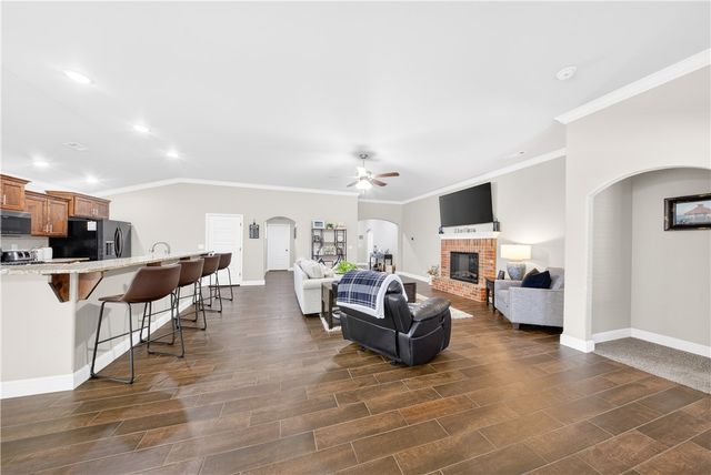6110 Ettie May Street, Bentonville, AR 72713