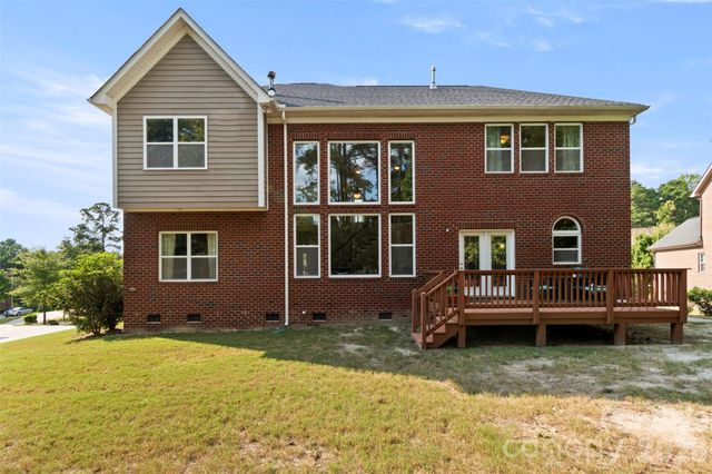 18021 Pawleys Plantation Lane, Charlotte, NC 28278