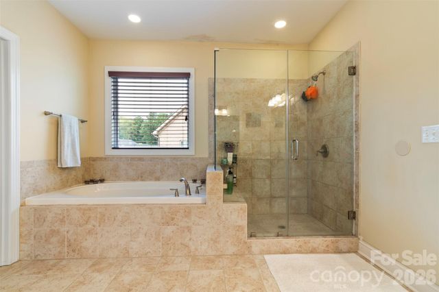 18021 Pawleys Plantation Lane, Charlotte, NC 28278