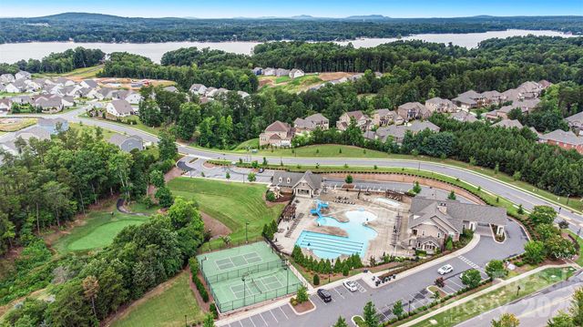 18021 Pawleys Plantation Lane, Charlotte, NC 28278