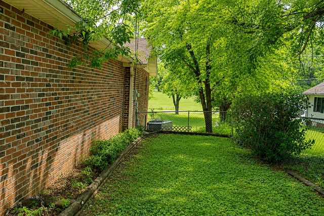814 Cedar Springs Road, Athens, TN 37303
