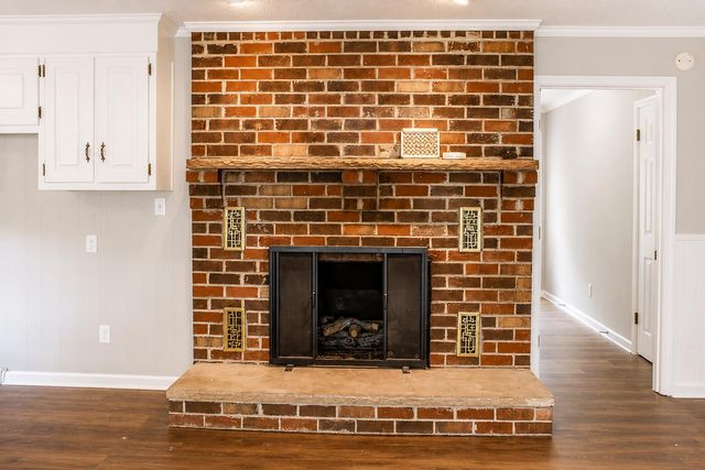814 Cedar Springs Road, Athens, TN 37303