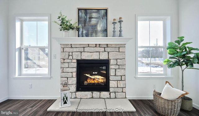 119 BLUE MOUNTAIN BLVD, Carlisle, PA 17013
