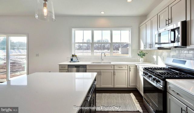 119 BLUE MOUNTAIN BLVD, Carlisle, PA 17013