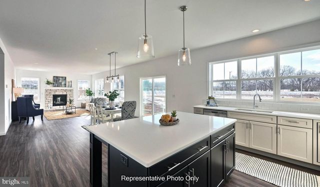 119 BLUE MOUNTAIN BLVD, Carlisle, PA 17013