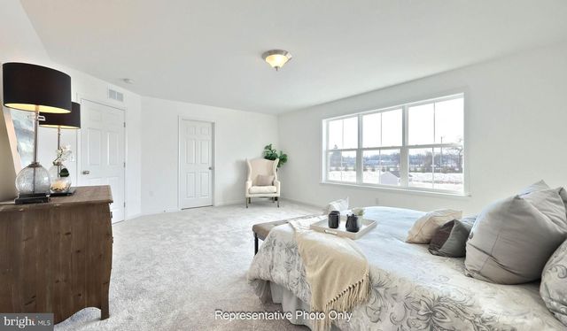 119 BLUE MOUNTAIN BLVD, Carlisle, PA 17013