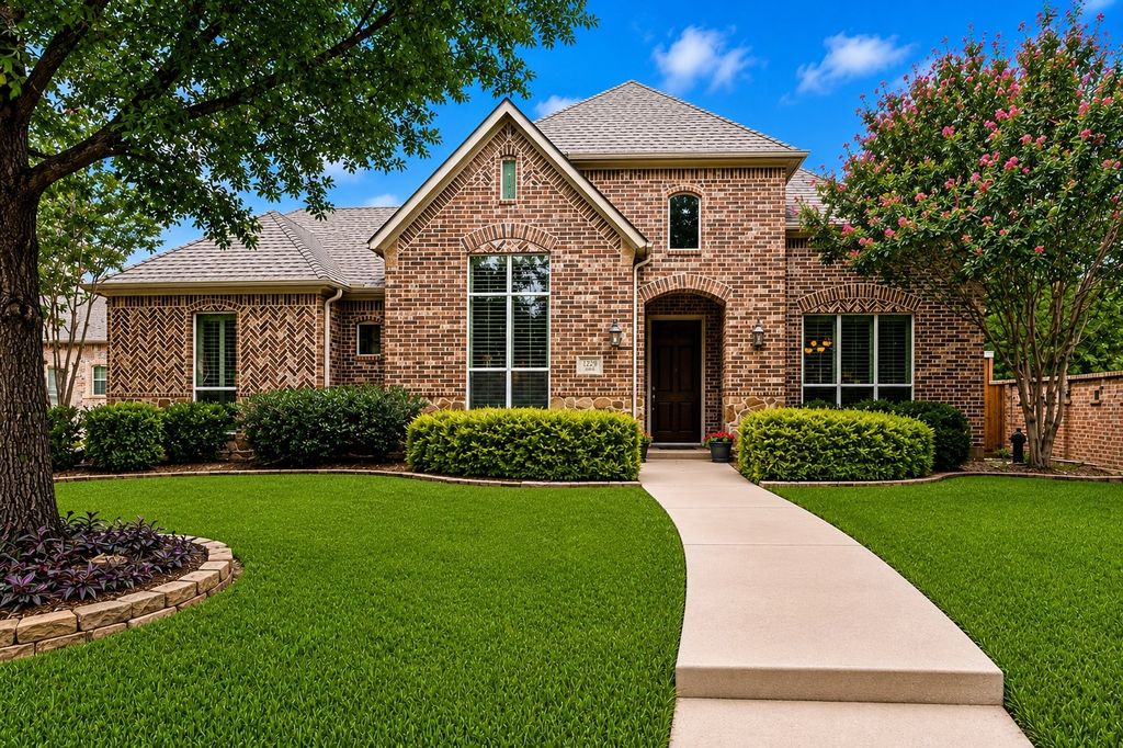 3229 Robert Drive, Richardson, TX 75082
