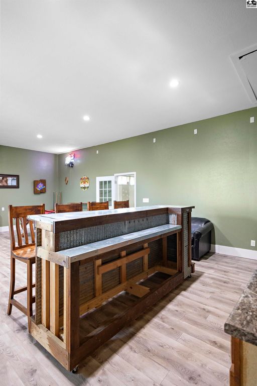 105 Jet Cir