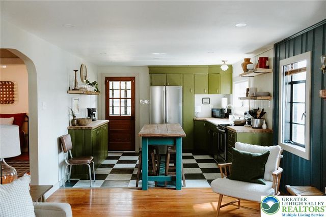 116 Firehouse Road, Tobyhanna Twp, PA 18350