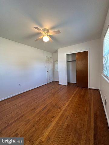 918 SHAWNEE DR, Frederick, MD 21701