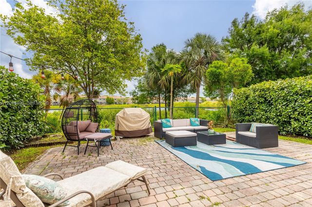1201 SE 20th Rd, Homestead, FL 33035