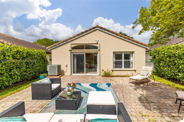 1201 SE 20th Rd, Homestead, FL 33035